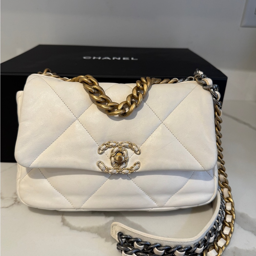 CHANEL 19 White Flap Medium Shoulder Bag with Gold & Silver Chain